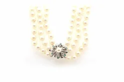 Collier perles de culture trois rangs
