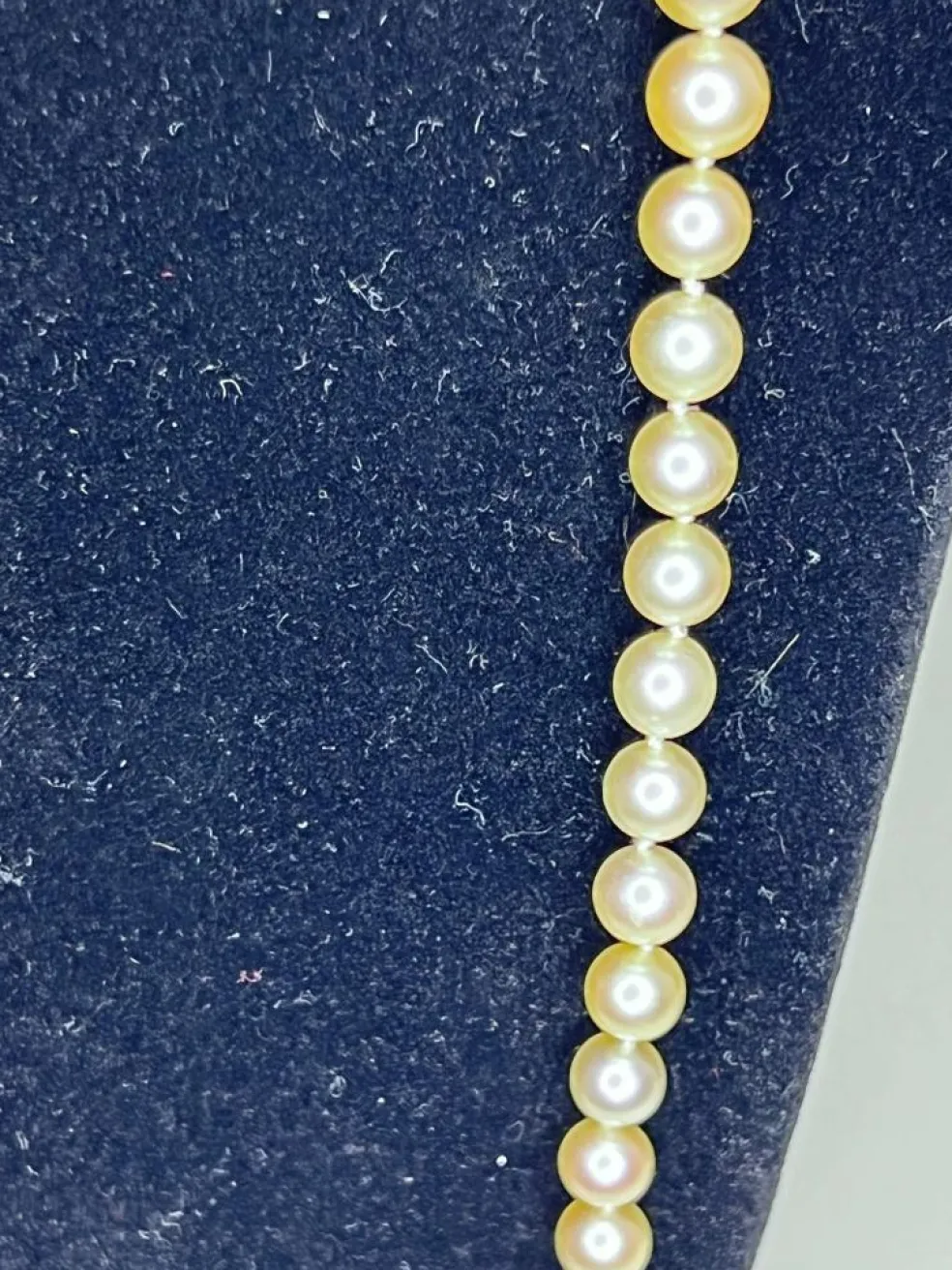 Collier perles de culture, fermoir or et diamants