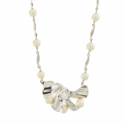 Collier perles diamants