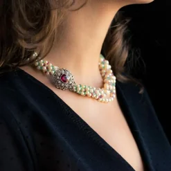 Collier Perles, Emeraudes, Saphirs, Rubis et Spinelles
