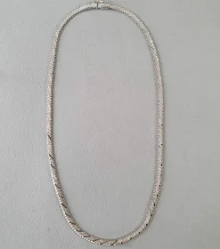 COLLIER PLAT VINTAGE OR BLANC