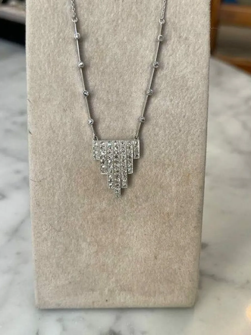 Collier époque Art Déco, diamants