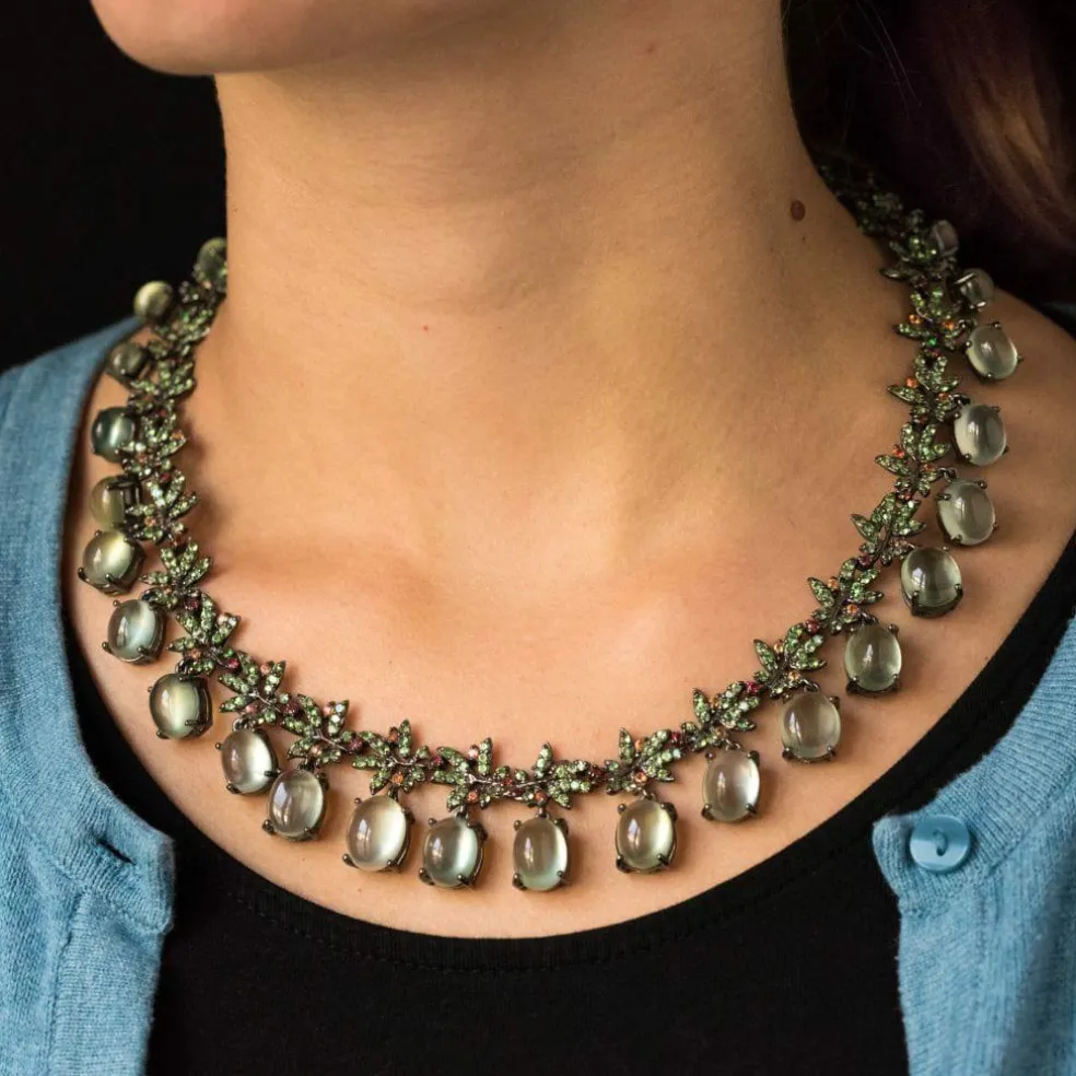 Collier préhnites saphirs oranges et grenats verts