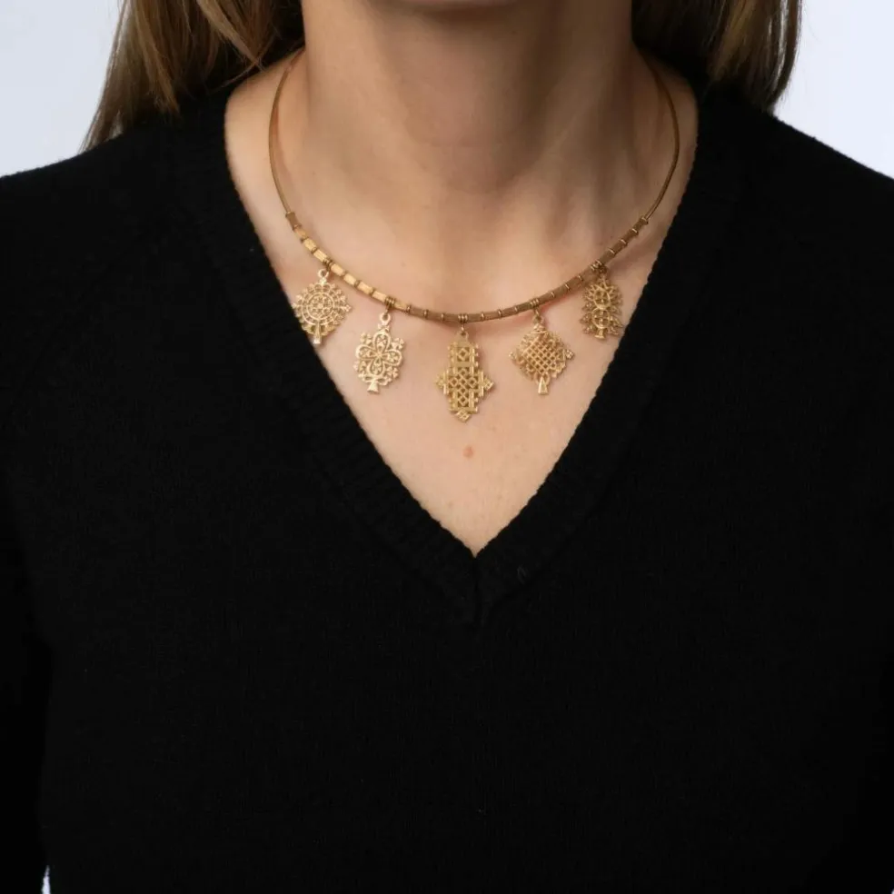 Collier ras de cou en or jaune des années 60 5 médaillons