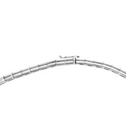 Collier ras de cou en or blanc 18K (750 Millièmes) centré de 3 lignes de diamant