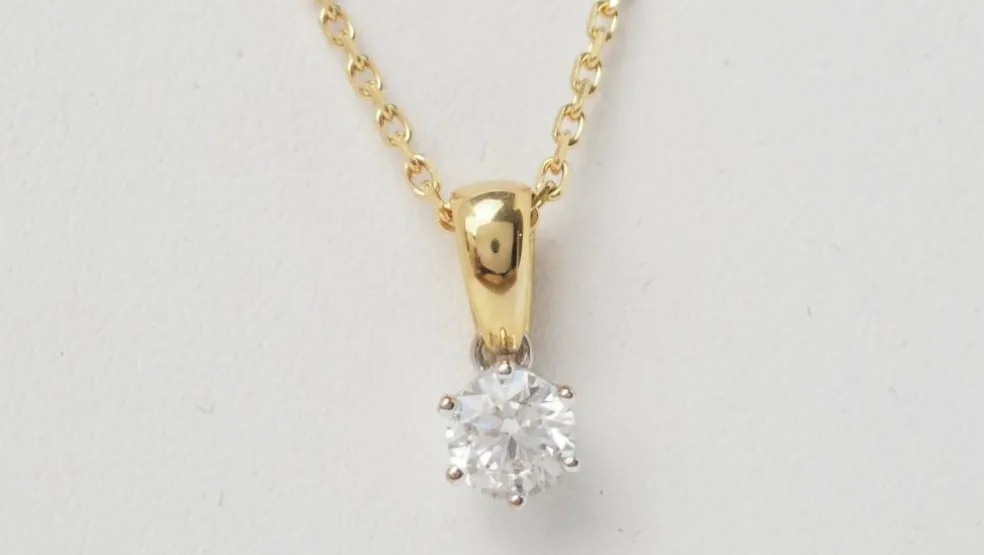 Collier solitaire Or jaune Diamant