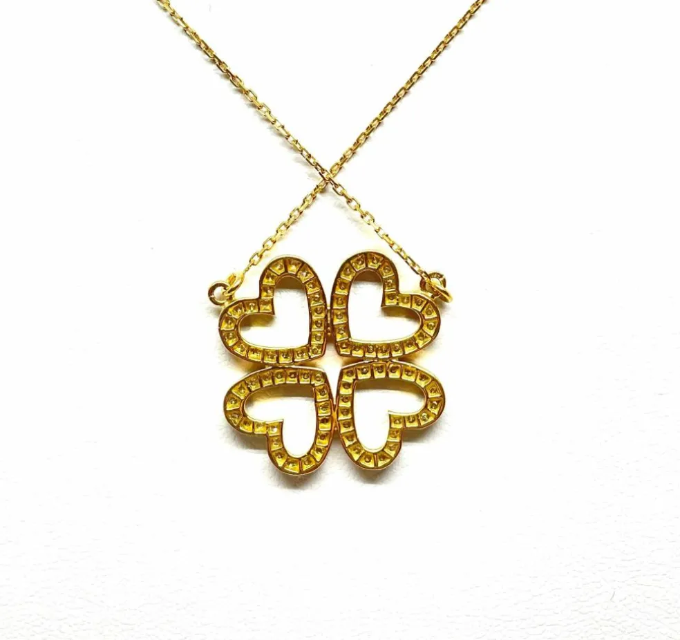 Collier trèfle à 4 cœurs en or jaune 18 carats et diamants