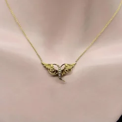 Collier victorien en or jaune avec ailes d'ange et perles de rocaille