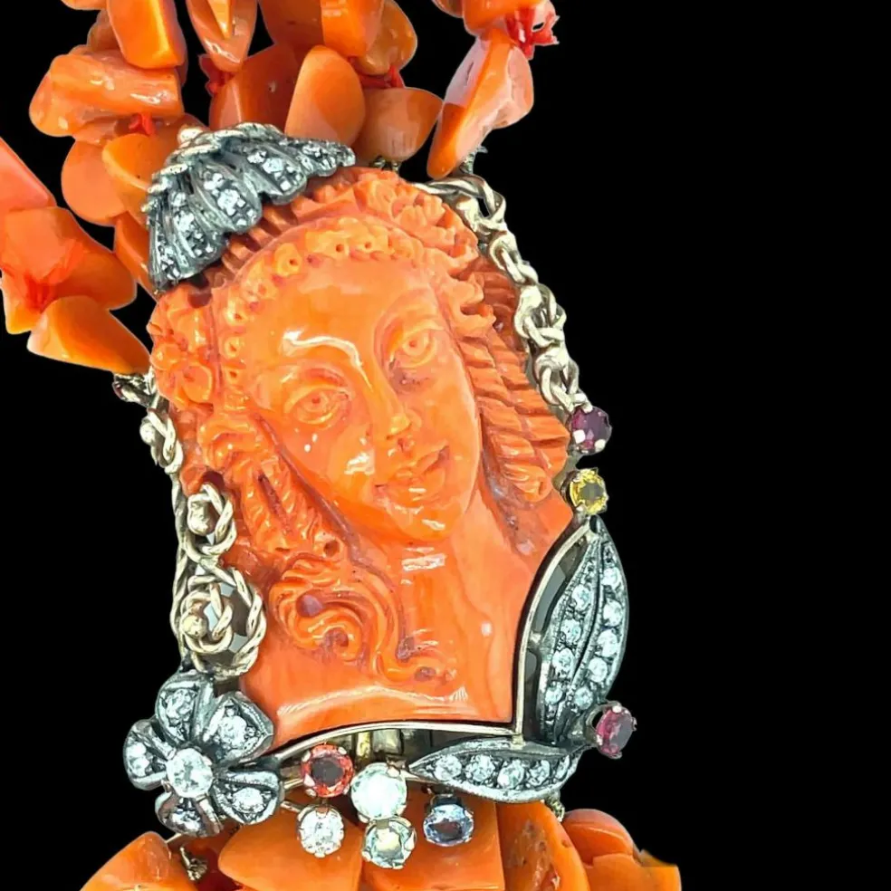 Collier victorien multi-rangs en corail Sciacca
