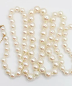 Collier vintage or jaune orné de perles de cultures 61 cm