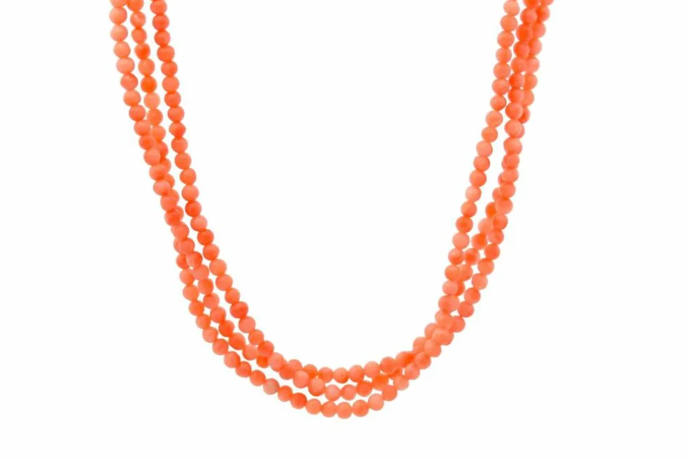 Collier vintage perles de corail