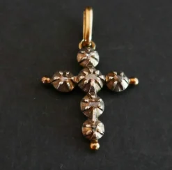 Croix Arlésienne Diamants Or & Argent