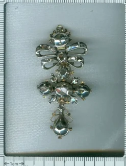 Croix de diamant