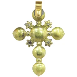 Croix de diamant d'or