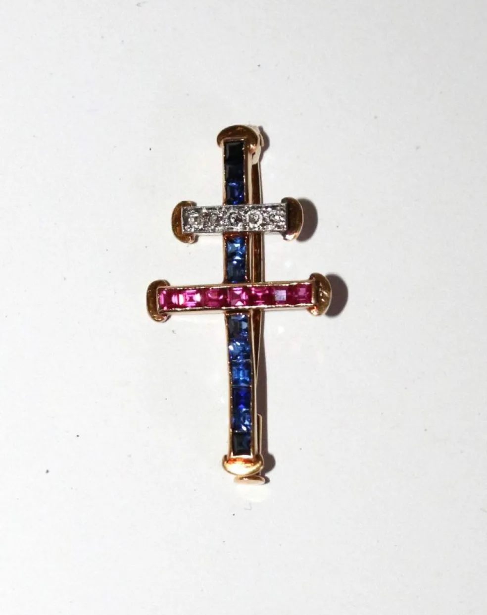 Croix De Lorraine Rubis Saphirs Diamants
