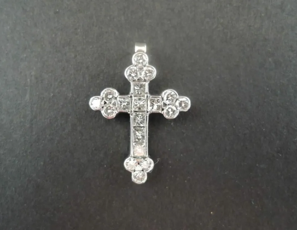 Croix Diamants