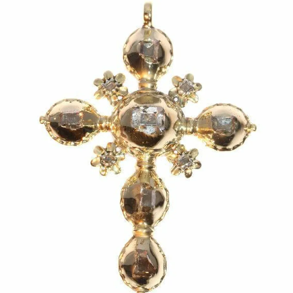 Croix en or, diamants