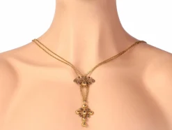 Croix en or et diamants