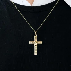 Croix ou jaune