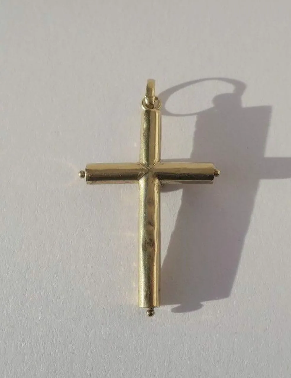 Croix pendentif ancien régional grenat or rose