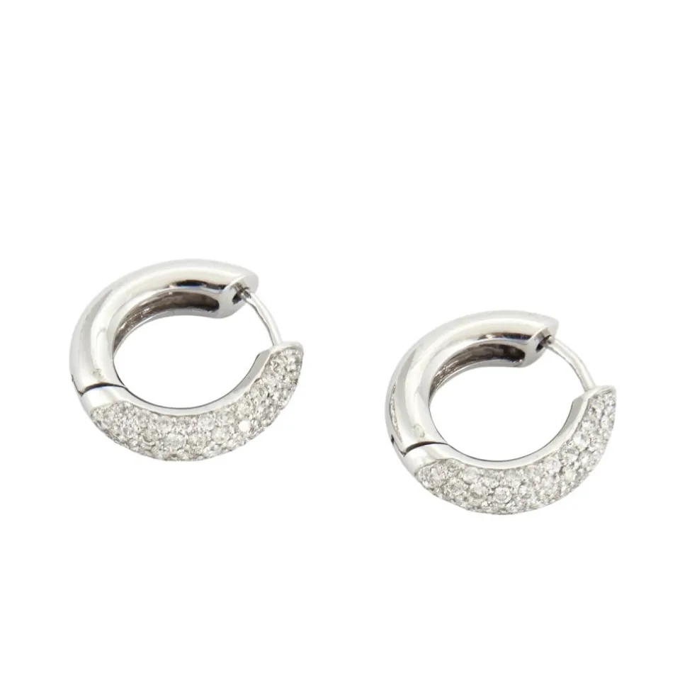 Créoles pavées de diamants