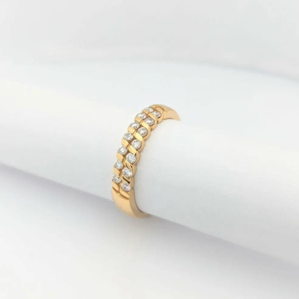 Demi Alliance en or jaune et diamants