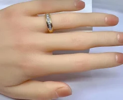 Demi alliance en or jaune et or blanc 18 carats et diamants