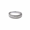 Demi alliance or blanc, diamants brillants et baguettes