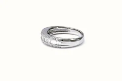 Demi alliance or blanc, diamants brillants et baguettes