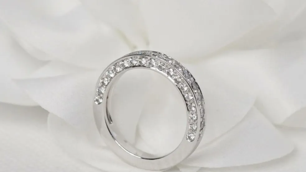 Demi alliance or blanc diamants 1ct
