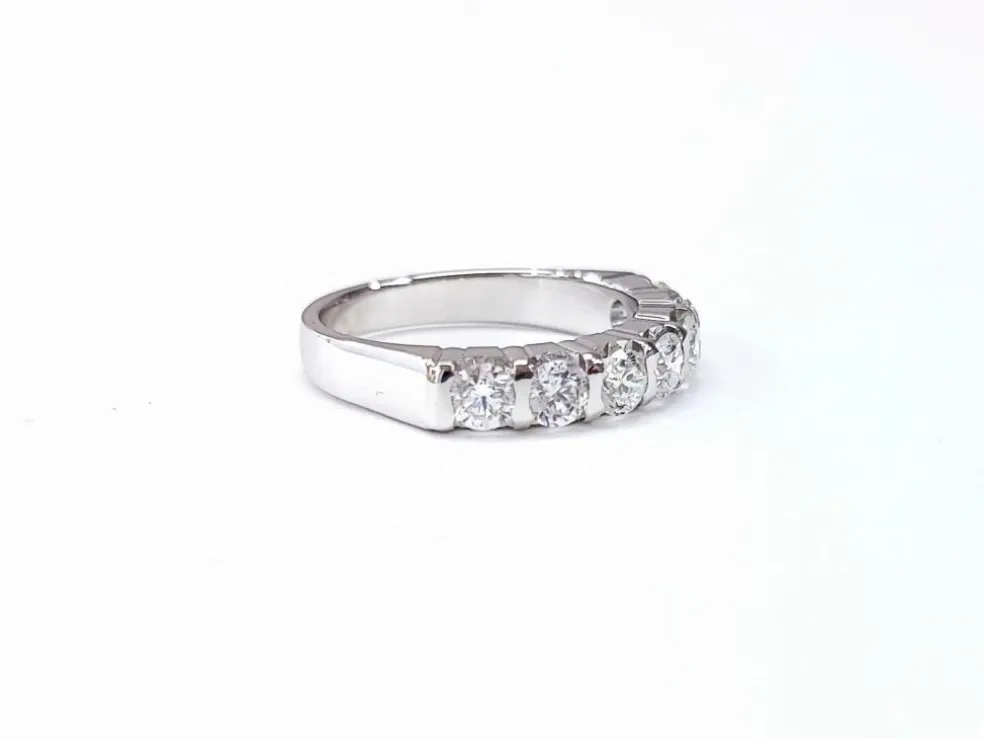Demi alliance or blanc diamants