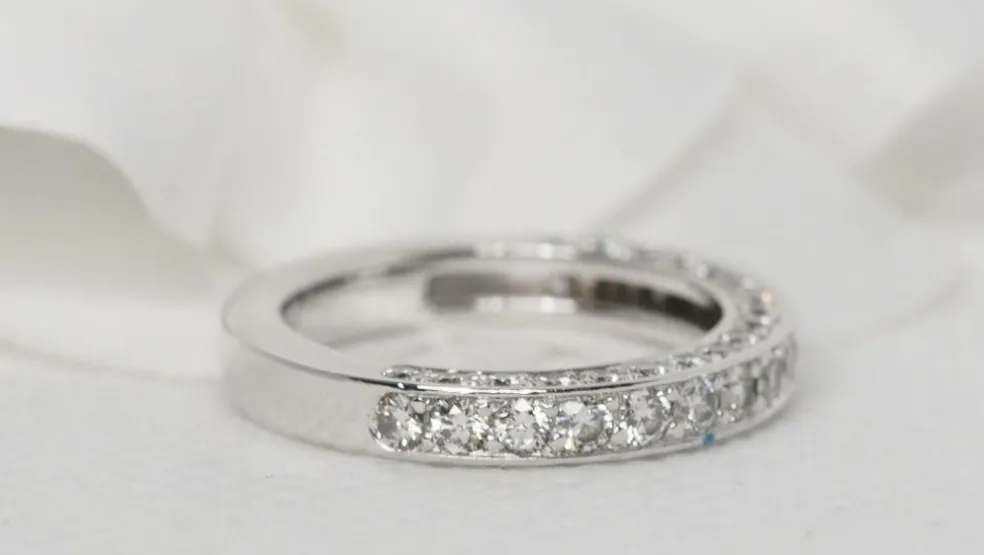 Demi alliance or blanc diamants 1ct