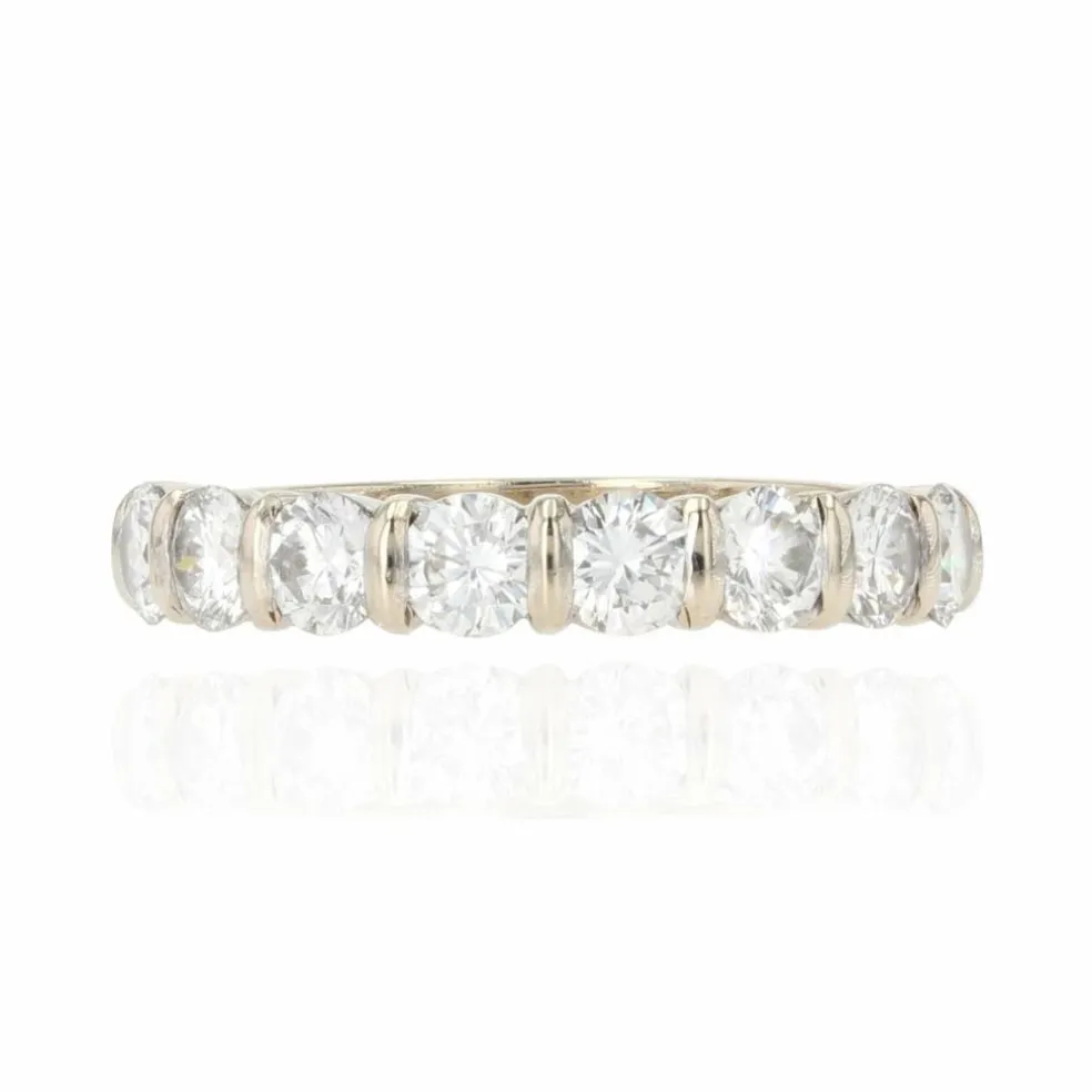 Demi alliance or blanc et diamants brillants