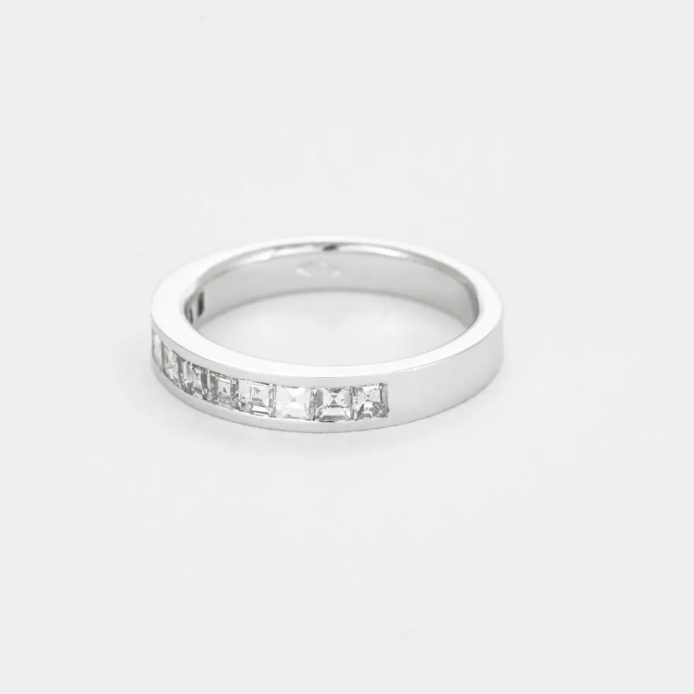 Demi Alliance or gris et diamants
