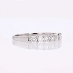 Demi alliance platine diamants