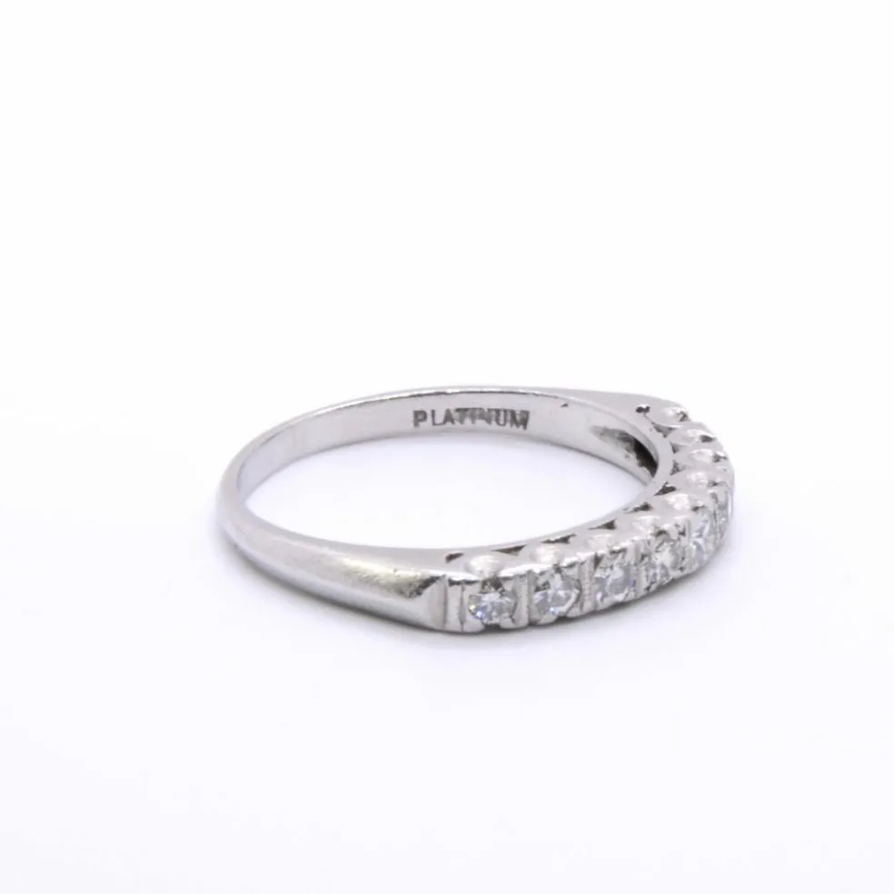 Demi-alliance américaine platine et diamants