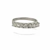 Demi-alliance en diamants or blanc