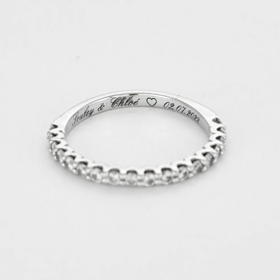Demie Alliance en or gris et diamants