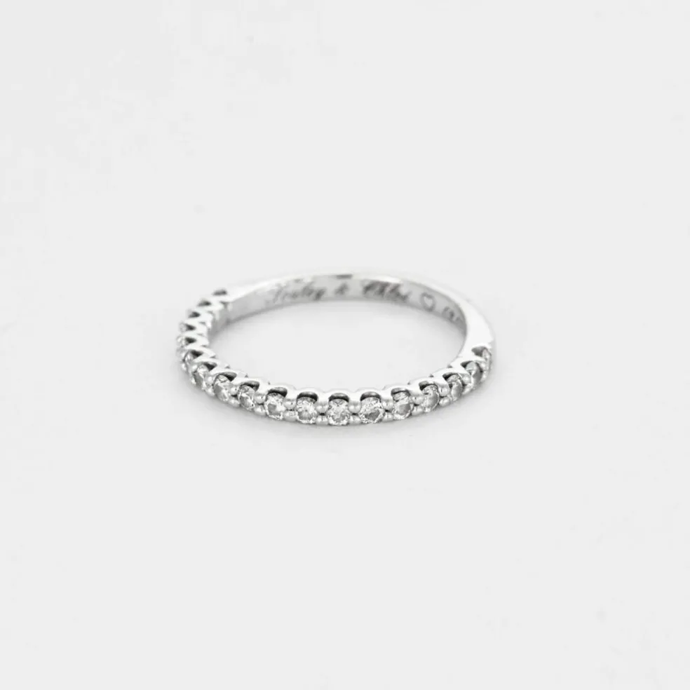 Demie Alliance en or gris et diamants