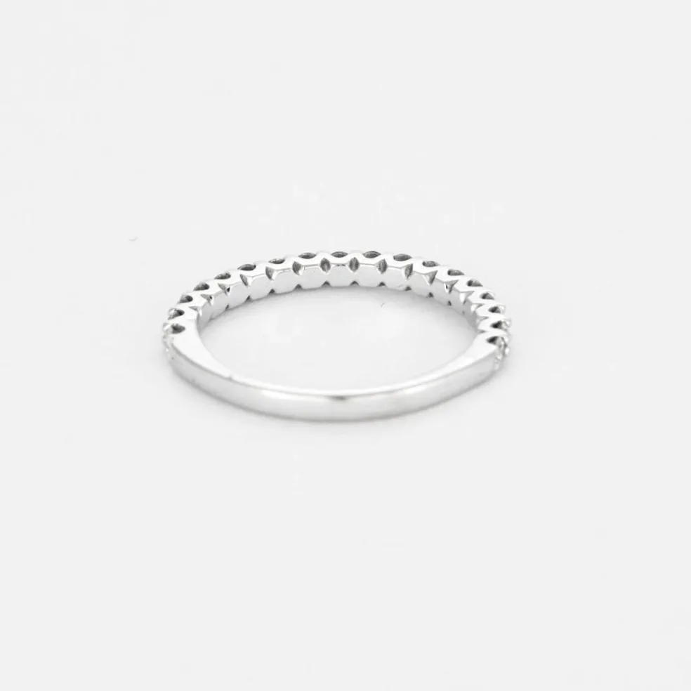 Demie Alliance en or gris et diamants