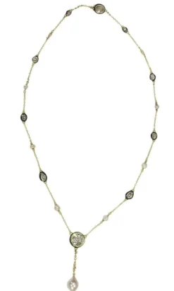 Diamant, collier de perles
