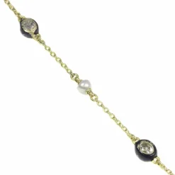 Diamant, collier de perles