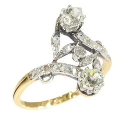 Diamond toi et moi ring