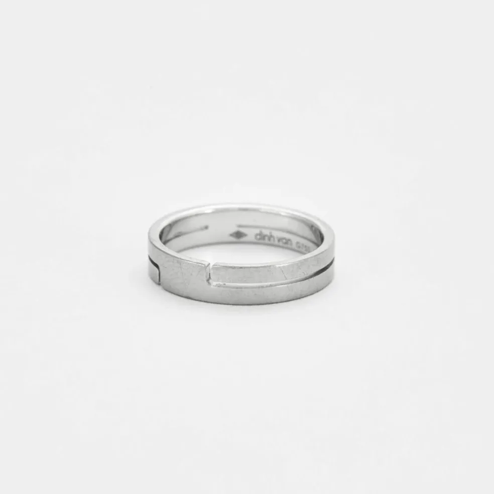 DINH VAN - SEVENTIES Petit modèle - Bague en or gris