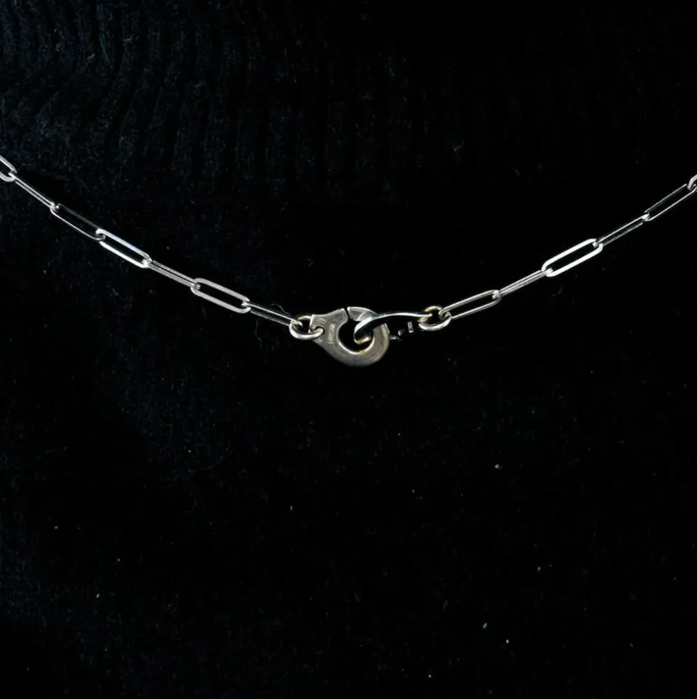 DINH VAN- MENOTTES- Collier en or blanc