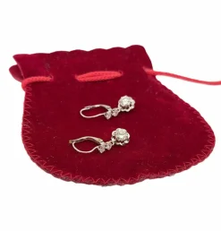Dormeuses en or 18 carats et diamants