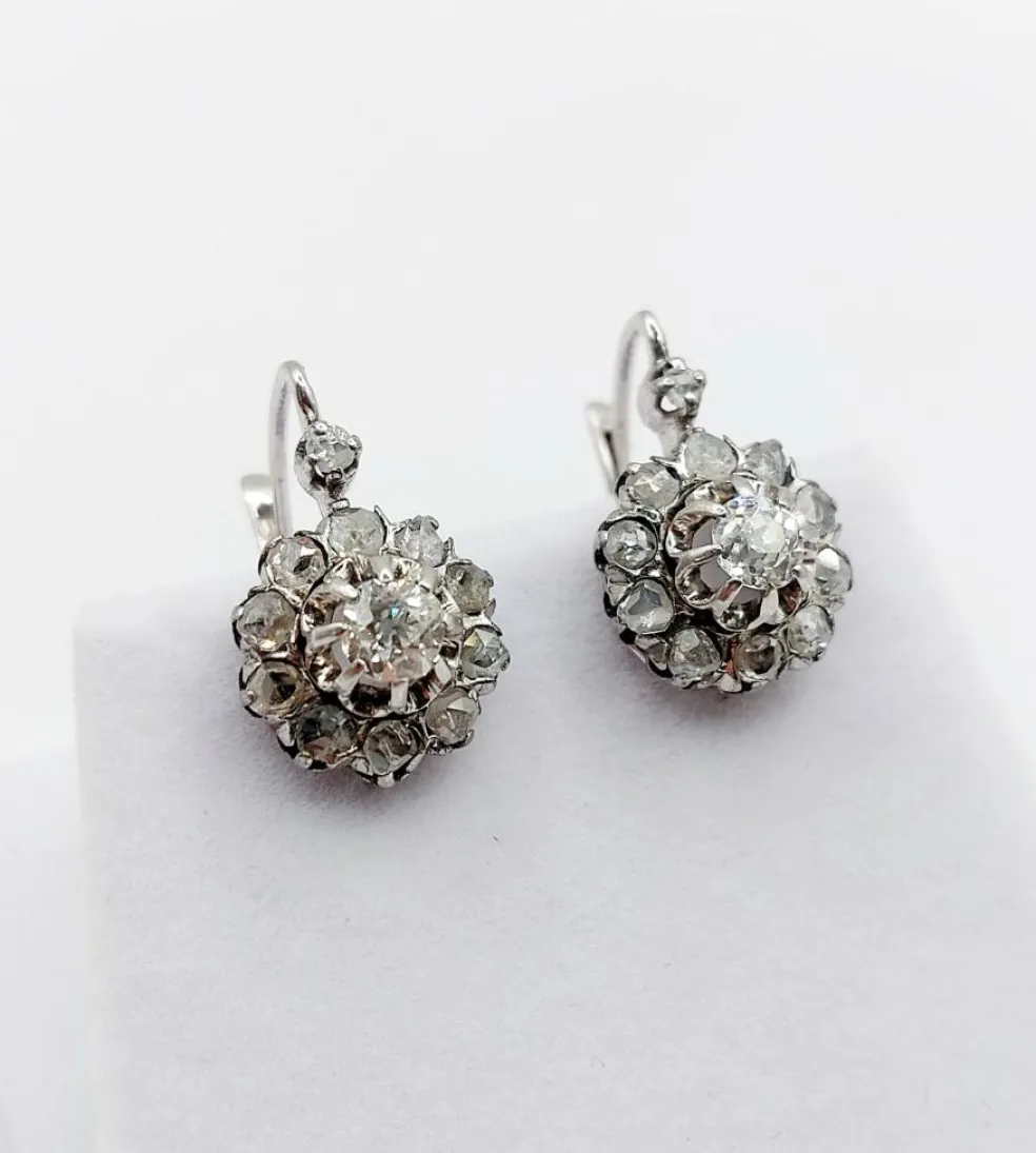 Dormeuses marguerite antique or blanc diamants