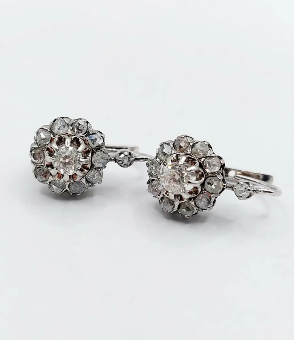 Dormeuses marguerite antique or blanc diamants