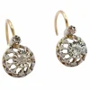 Dormeuses victorienne or jaune ornée de diamants tailles anciennes en sertis fleur de lys