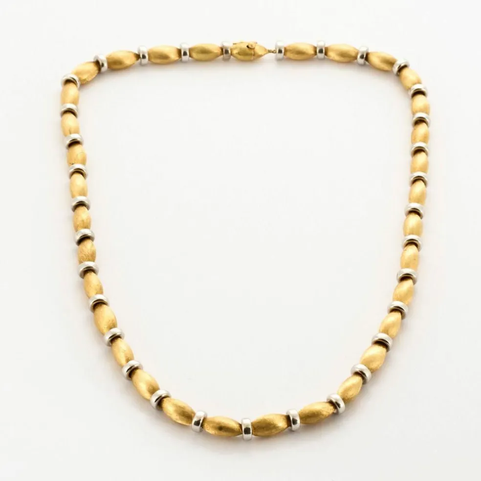 Elégant Collier Or jaune Guilloché et Perles d'Or Gris